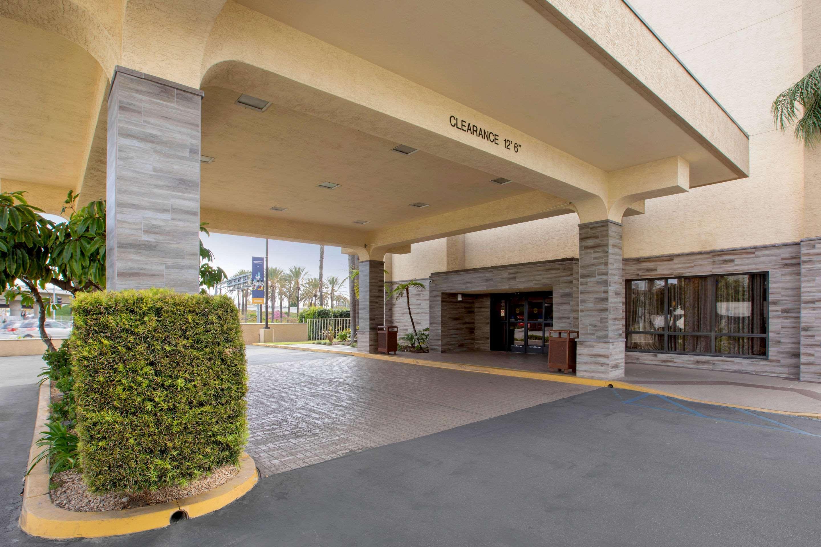 Comfort Inn Anaheim Resort Exterior photo